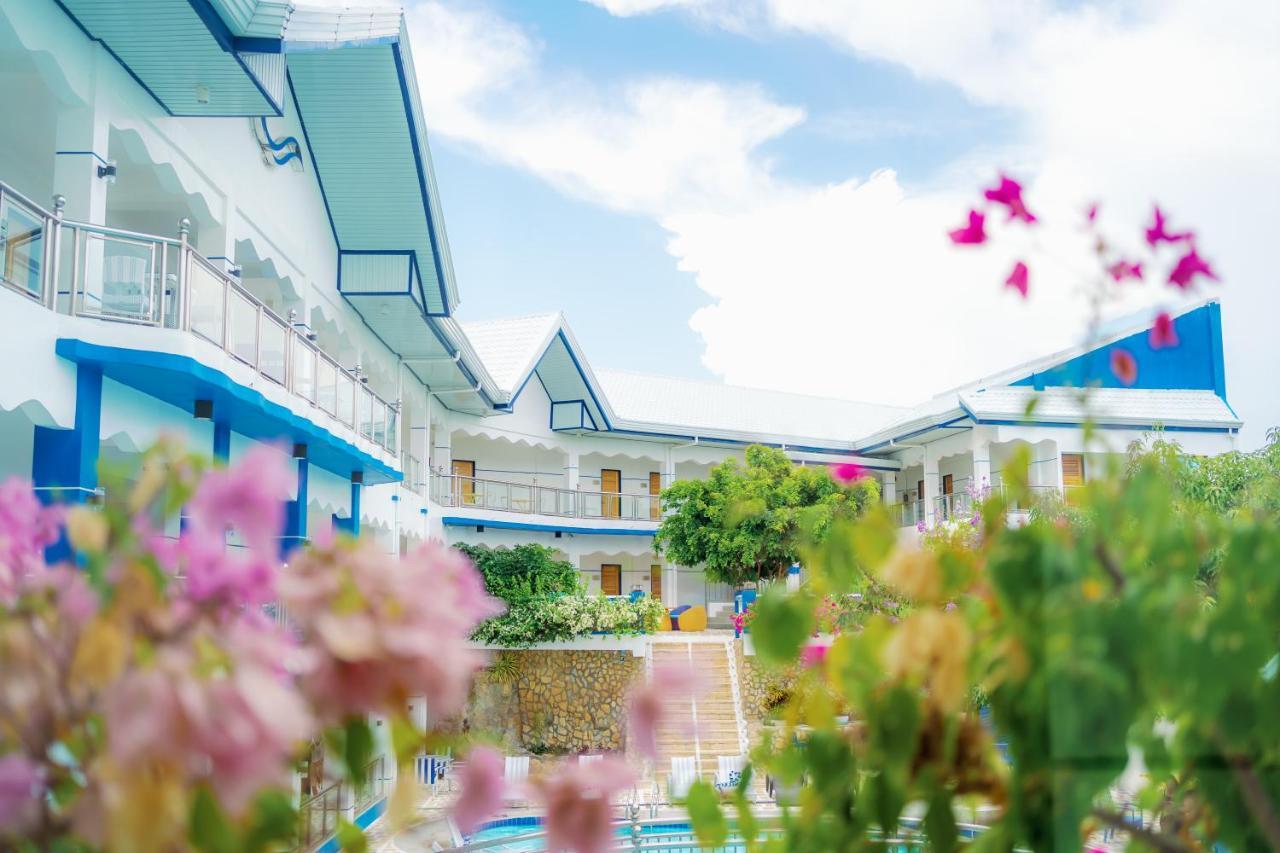 Santiago Cove Hotel And Restaurant Екстериор снимка