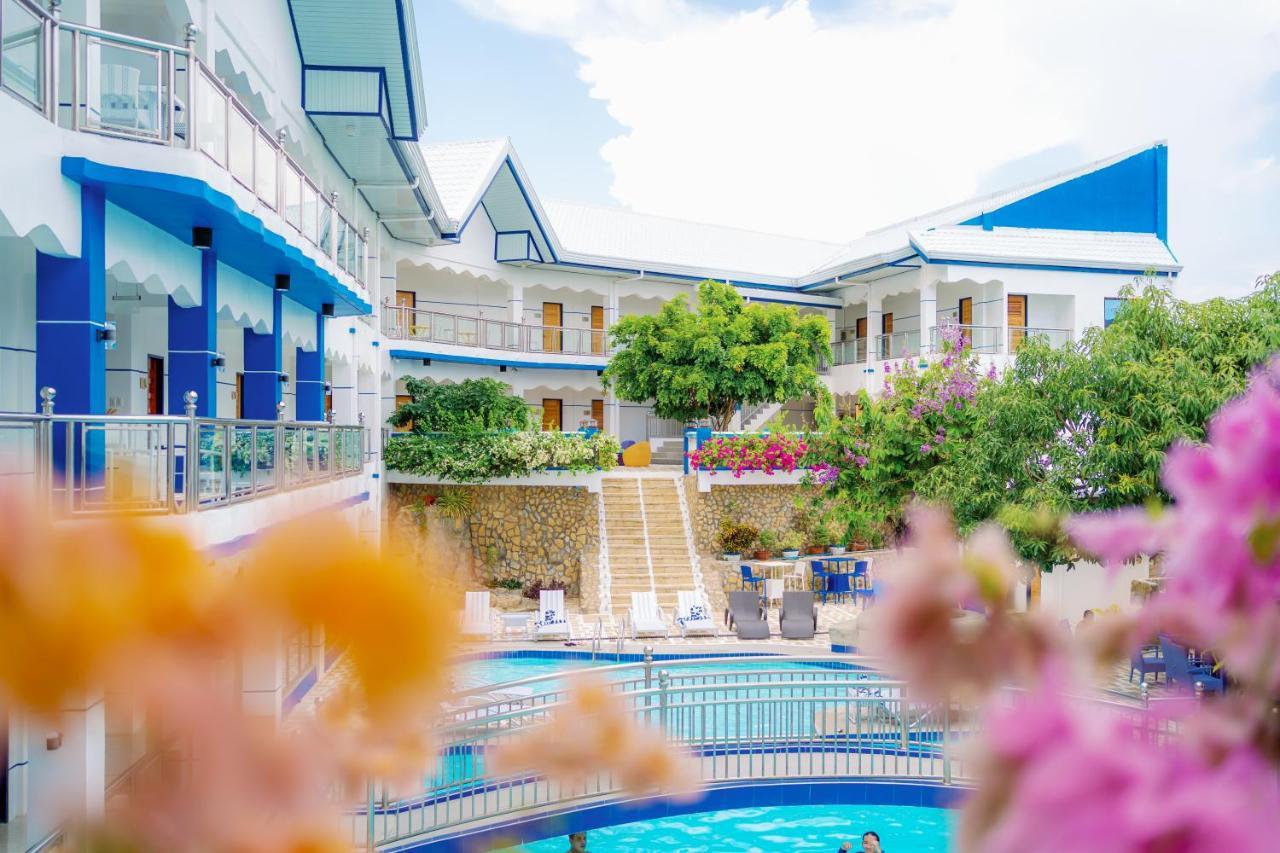 Santiago Cove Hotel And Restaurant Екстериор снимка