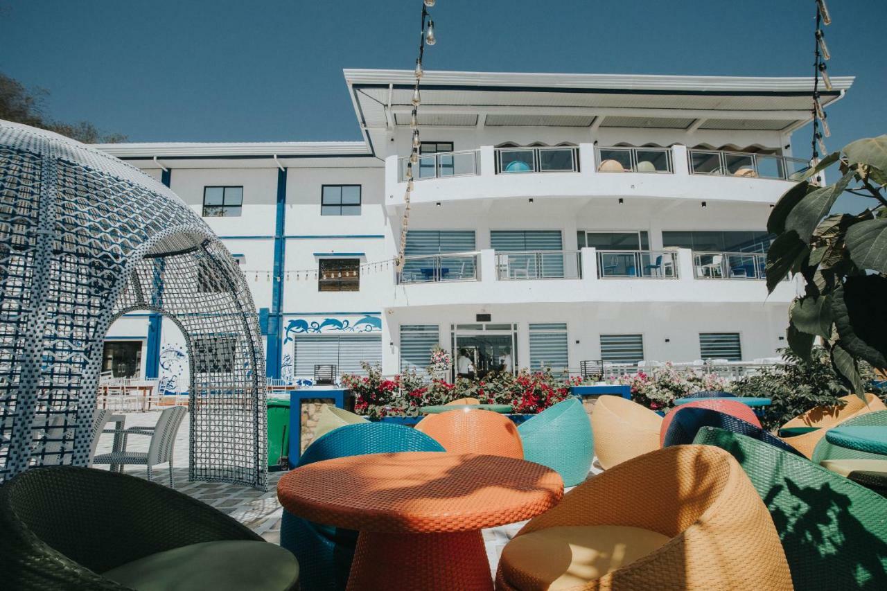 Santiago Cove Hotel And Restaurant Екстериор снимка